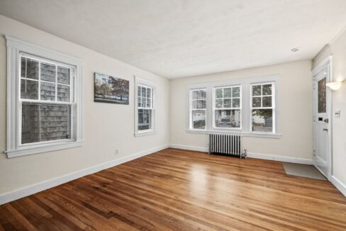 7 Oliver Rd Watertown MA 02472 Living Room View